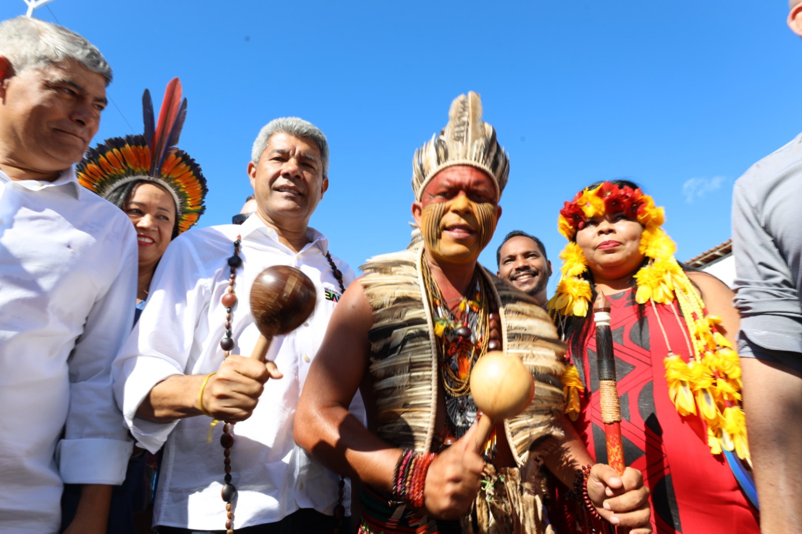 Importante destino turístico baiano, Santa Cruz Cabrália recebe obras Governo do Estado